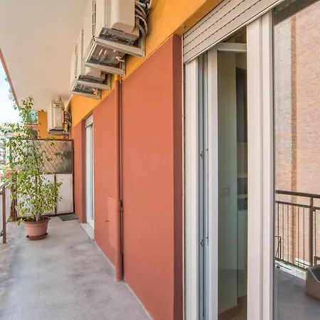 Garden Rome Suite Tuscolana - 200 Meters From The Metro Station Exterior photo